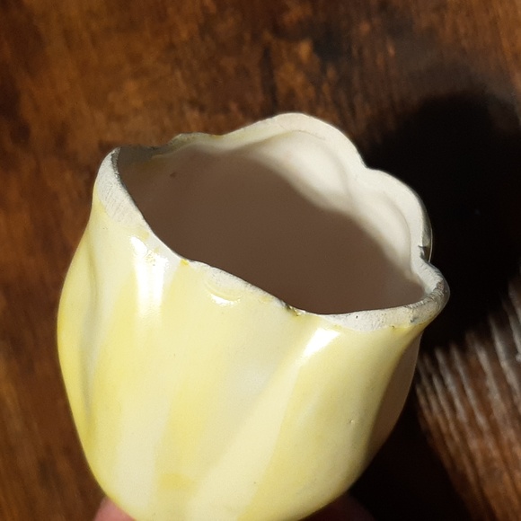 Porcelain Tulip Snowdrop Bell Flower Vintage 5 1/8" Hand Painted - Picture 7 of 9